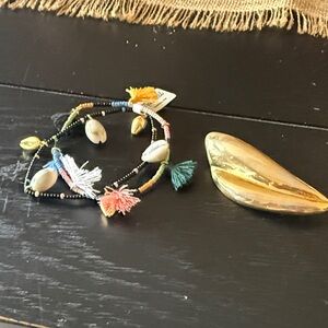 Madewell Multicolor Beaded Bracelet with Shells